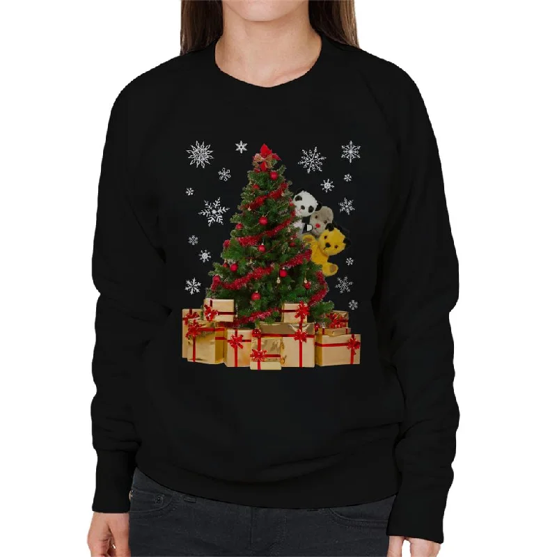 Sooty Christmas Characters Peeking Around Xmas Tree Women's Sweatshirt Hoodie with Snap Buttons Easy Quick