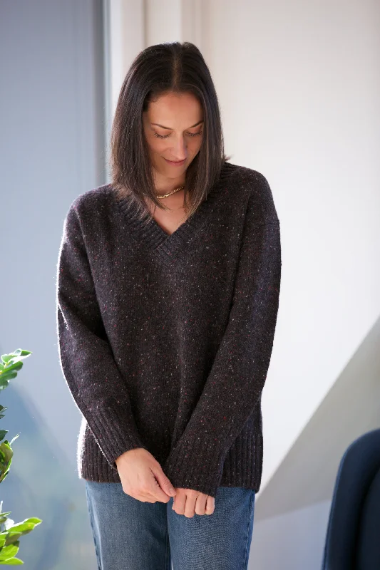 Faherty Driftwood Donegal Sweater in Blackberry Fitted Loose Oversized