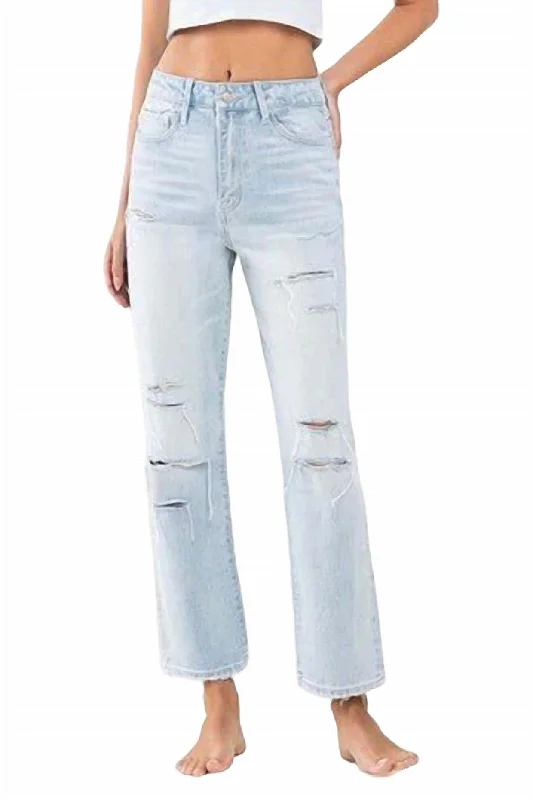 High Rise Distressed Jean In Light Wash Elegant Wide-Leg Jeans