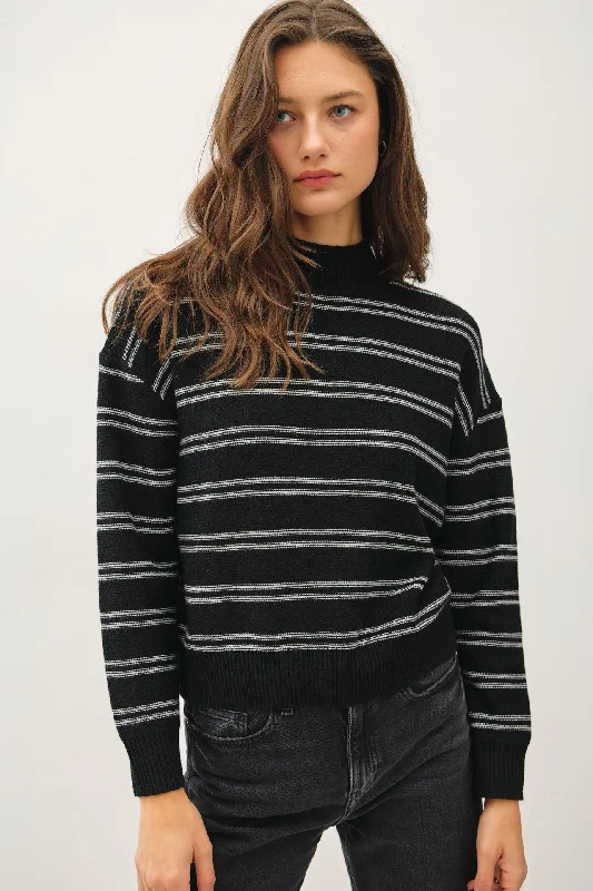 NYLAND Holly Ribbed Knit Double Stripe Mockneck Sweater Elegant Classic Vintage