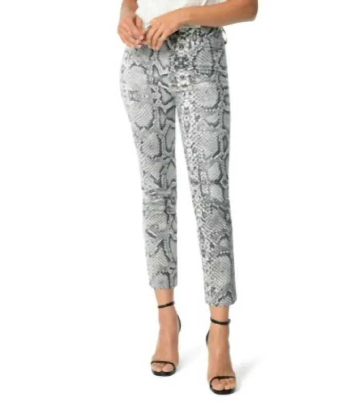 Scaled Python Snake Print High Rise Crop Jeans In Black, White Fashionable Cropped Denim Jeans Scaled Python Snake Print High Rise Crop Jeans In Black, White Fashionable Cropped Denim Jeans