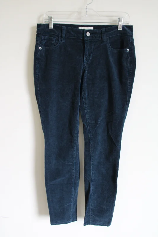 Old Navy Dark Green Corduroy Pant | 10 Chic Wool Trousers