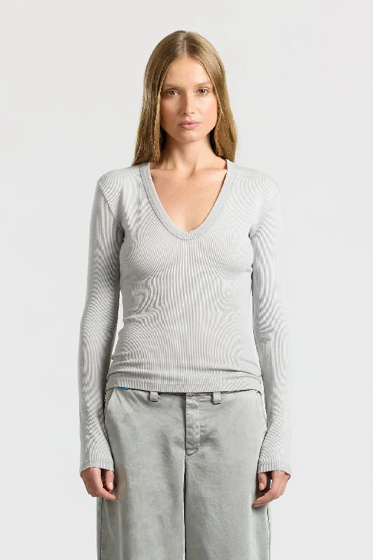 Verona U-Neck Shirt Iron Safe Non-Iron Wrinkle Free
