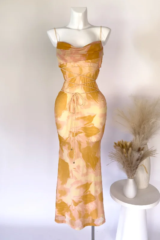 Blossom Maxi Dress - Yellow Trendy Short Sleeve Maxi Dress