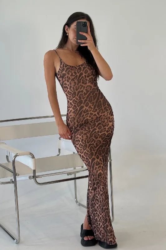 Emily Maxi Dress Leopard Elegant Lace-Up Maxi Dress