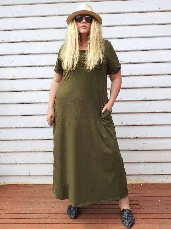 EveryDay T-Shirt Maxi Dress // Fatigue Trendy Printed Maxi Dress