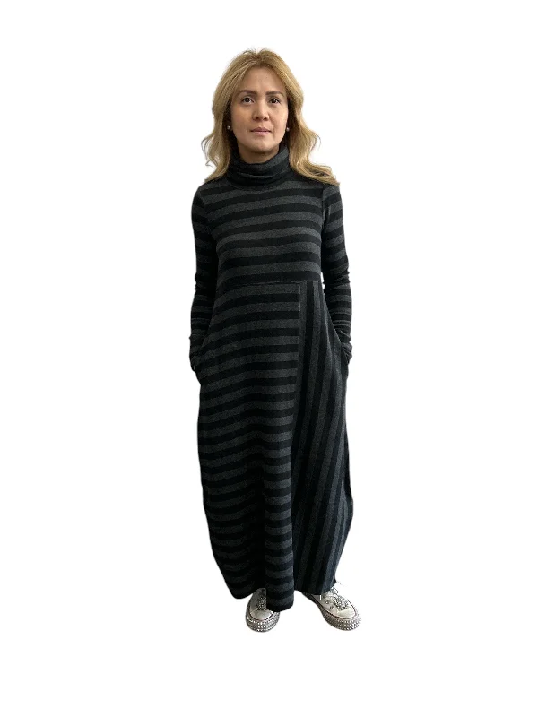 Maxi Dress Stripes long sleeves Comfortable Ruffle Maxi Dress
