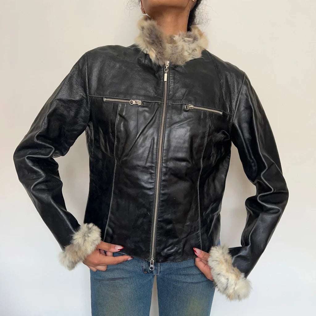 Unbranded Leather Jacket - Medium Black Leather Zippered Front Buttoned Front Snap Front